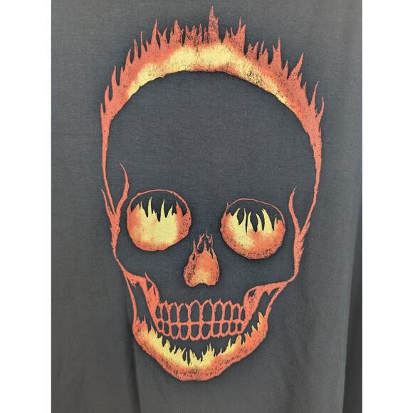 NWT Torrid Lovesick Flame Skull Strappy Long Sleeve Hi-Low Shirt - Picture 4 of 9